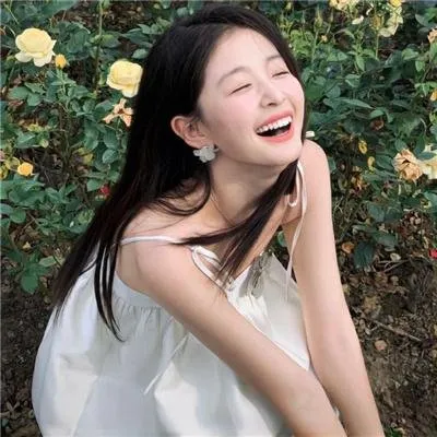 【高分生活剧】《西瓜》小林聪美市川实日子：四个不同性格的女人在合租屋里的清凉夏日，治愈神作