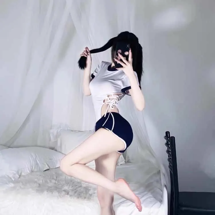 爆笑漫改BL剧《绝对会变成BL的世界VS绝不想变成BL的男人》：拼命躲避主角光环的直男求生记